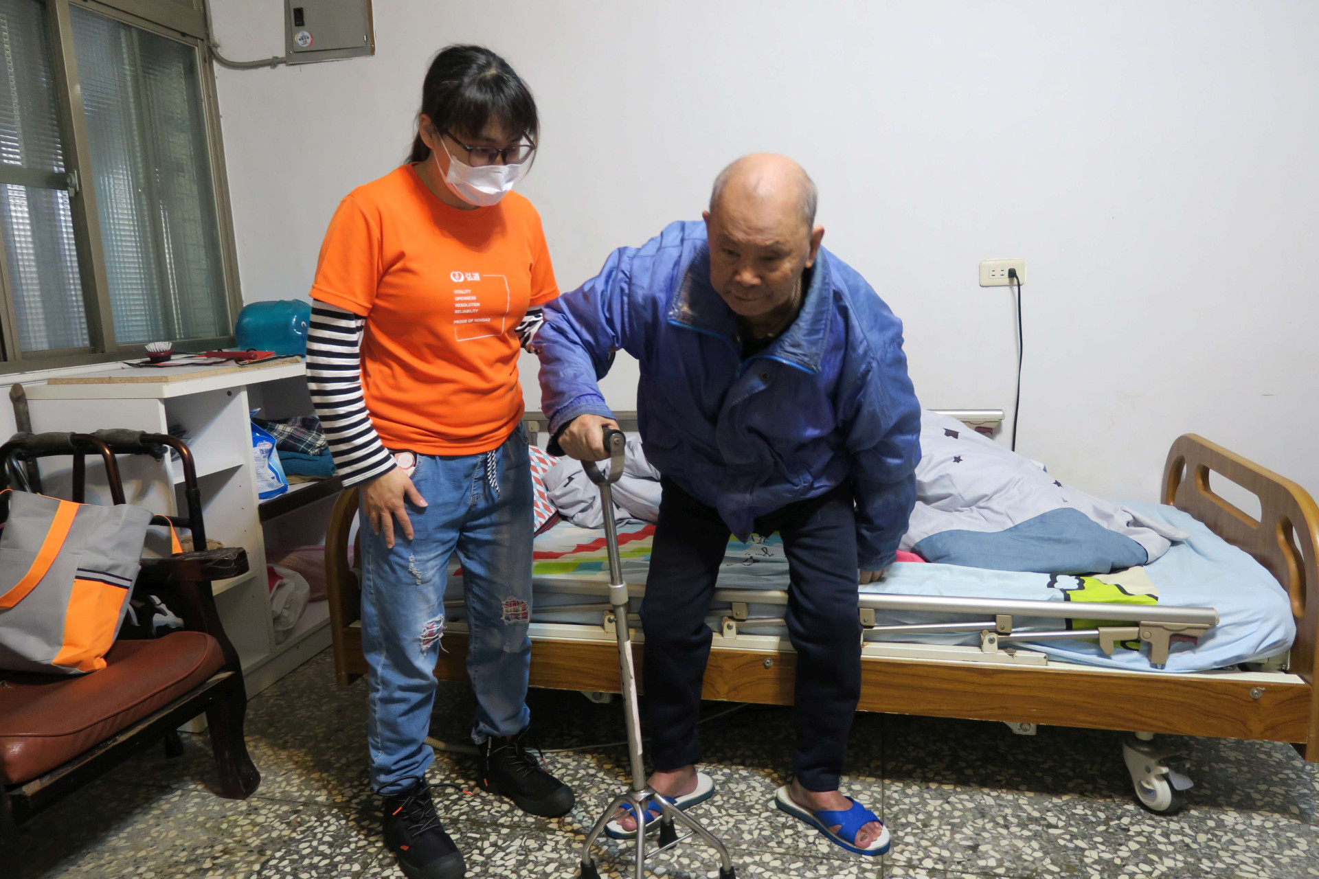 弘道「輔」你到老，安心生活　用輔具注入支撐的力量讓弱勢失能獨老　找回生活的自主權